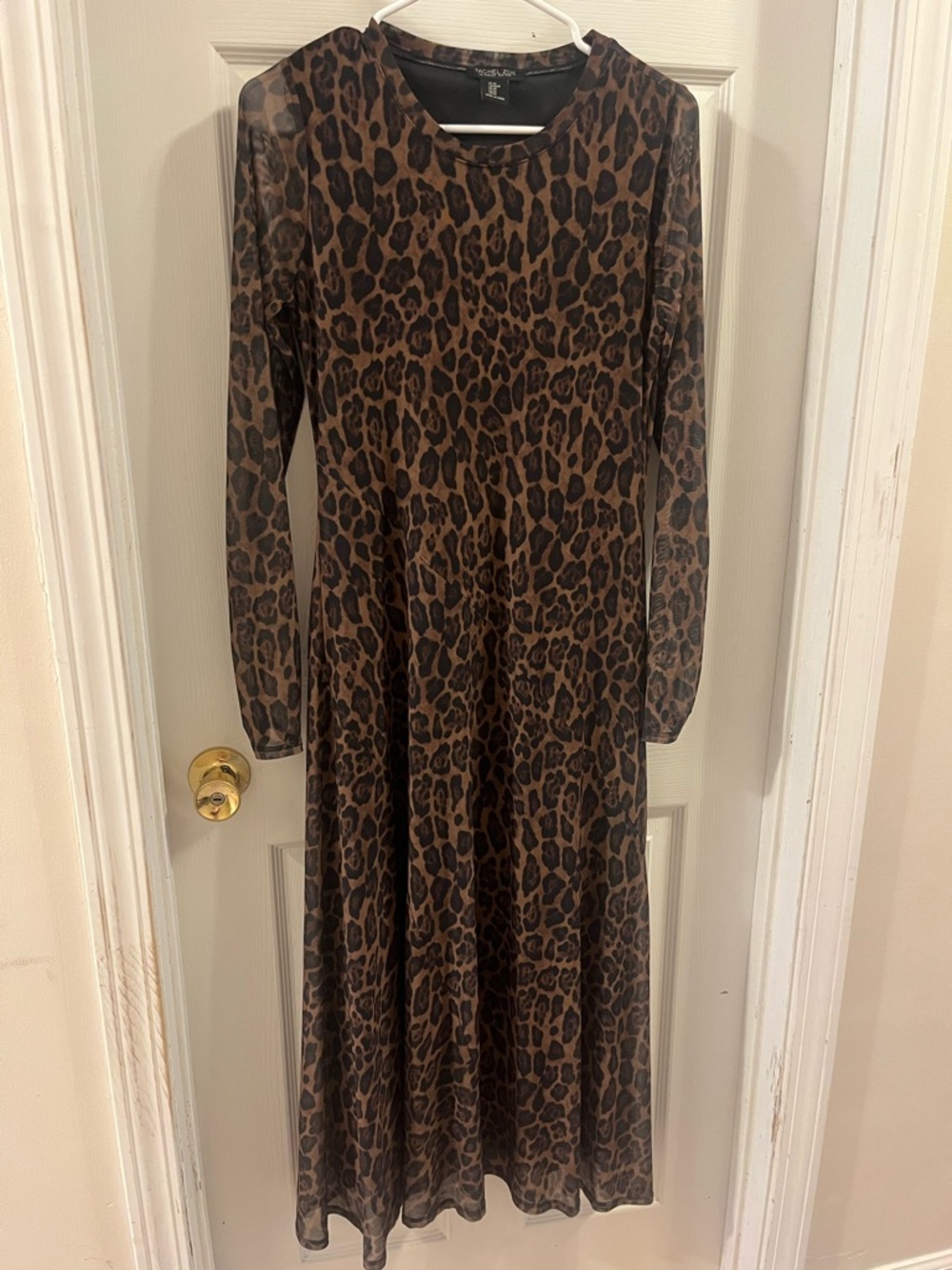 Rachel Zoe Brown Leopard Print Long Sleeve Maxi Dress size Medium